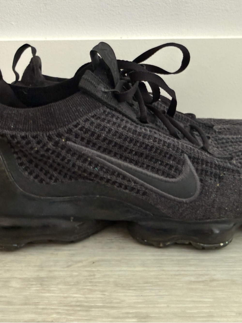 Nike Air VaporMax 2021 Flyknit Triple Black DH4084-001 Men’s 8 Women’s 9.5 - Picture 2 of 5